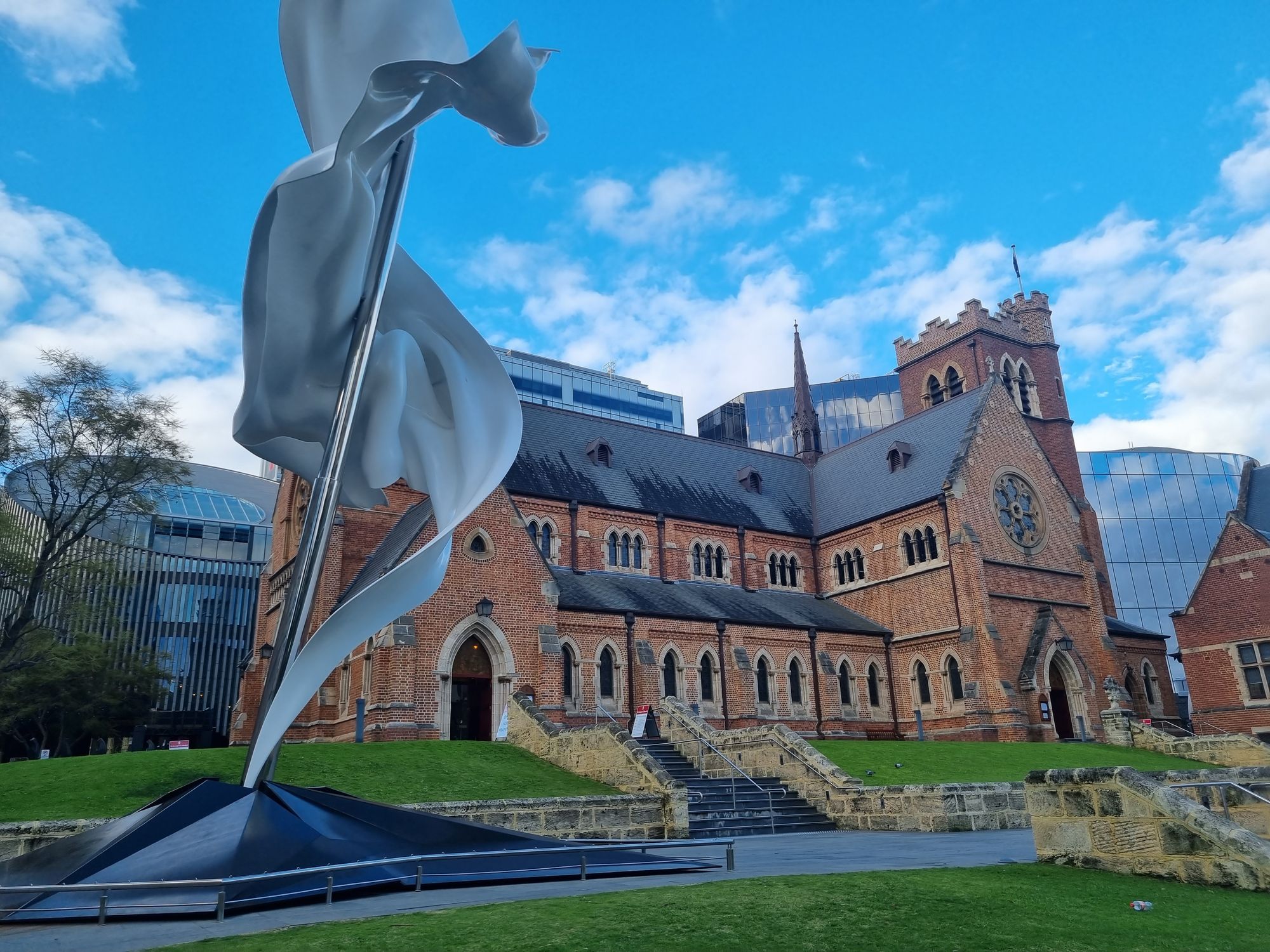 Day 24 - R&R in the Big Smoke of Perth